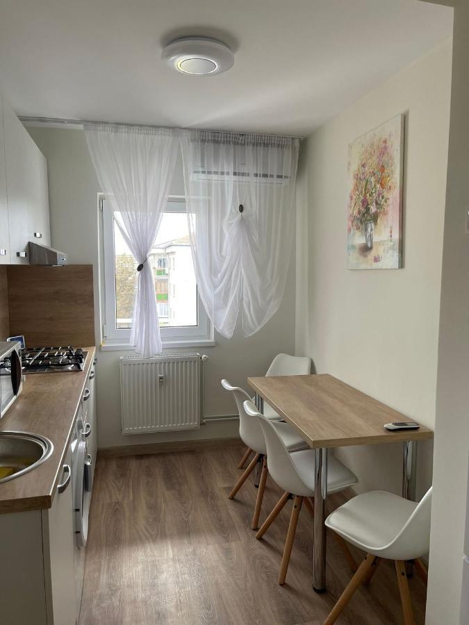 Angels Apartment 2 Oradea Εξωτερικό φωτογραφία